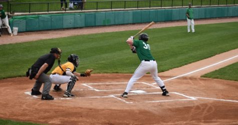 Generals Dominate First-Place Oilmen for Seventh Straight Win