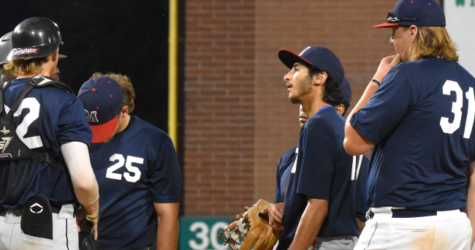 Minutemen Win in Home Run Derby