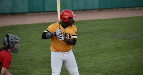 Oilmen Fall to Vikings on Thursday