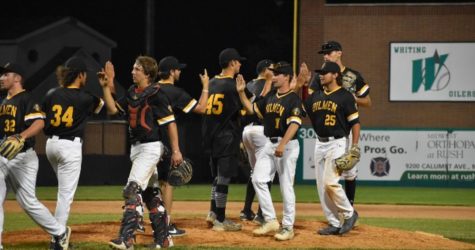 Wild, Game-Ending Play Helps Oilmen Over Generals