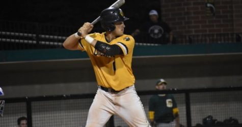 Oilmen, Hounds Face Off to Start Championship Series