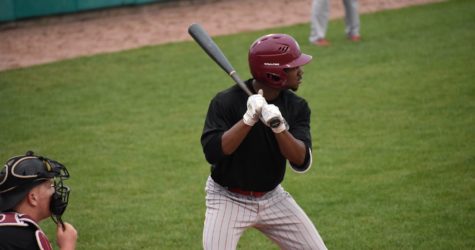 Panthers Fall Behind Early, Can’t Contain Oilmen