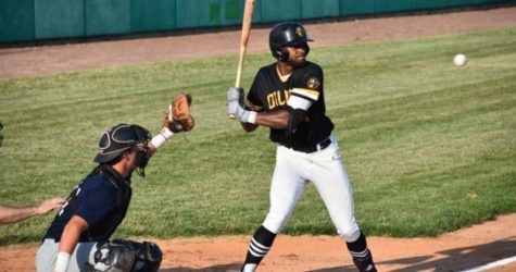 Ewell Comes Through with Walk-Off Hit as Oilmen Edge Vikings