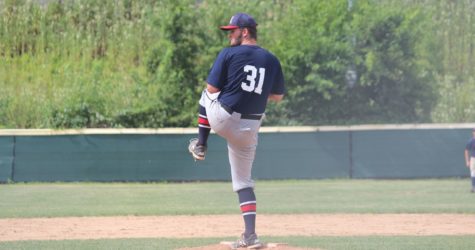 Excellent Pitching Stymies Minutemen in Tough Loss