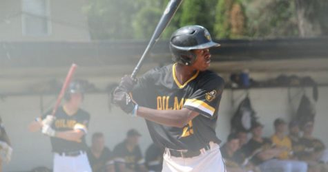 Eight-Run Fourth Lifts Oilmen Past Panthers