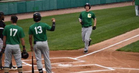 Generals Sweep Doubleheader Against Giants