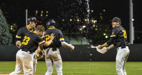 Oilmen Secure Sixth Walk-off Win