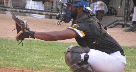 Oilmen Defeat Panthers Thursday